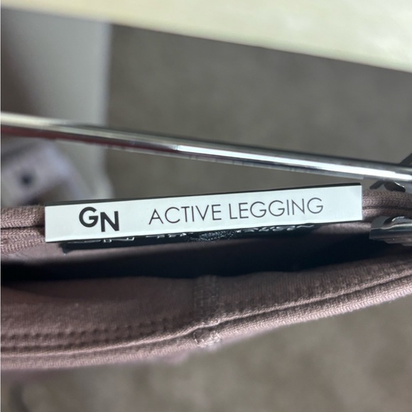 Gold Nation Performance Legging NWT *see description* - Picture 5 of 7